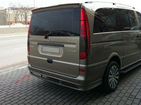 Накладка на задній бампер Sport (під фарбування) для Mercedes Viano 2004-2015 рр