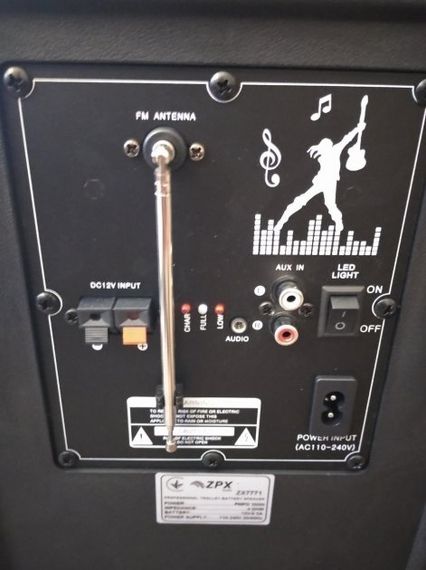 Портативна колонка XPRO ZX-7771  валіза 30Вт, USB, SD, FM радіо, Bluetooth, 1 мікрофон, ДК (ZX-7771) | Зображення 3