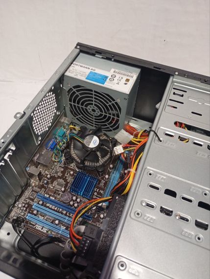 ПК Б-клас GameMax Tower / Intel Core 2 Quad Q8300 (4 ядра по 2.5 GHz) / 8 GB DDR3 / 250 GB HDD / Intel HD GMA X4500 / 400W б/в | Зображення 5
