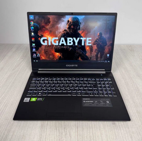 Ноутбук Gigabyte G5 KC 144Hz i5 10500H 16Gb SSD 512GB RTX 3060 Б/У