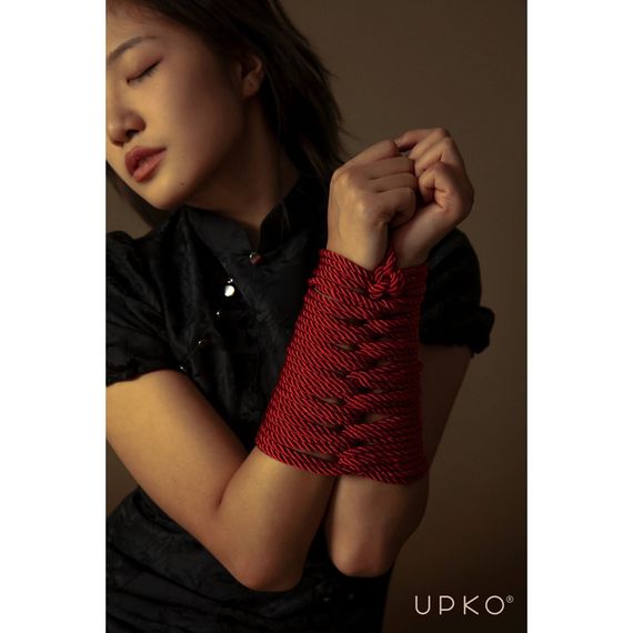 Мотузка для бондажу преміальна UPKO Restraint Bondage Vope червона, 10 м Sex Aura | Зображення 1