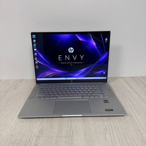 Игровой ноутбук HP Envy 16t-h000 / 16" (2560x1600) IPS / Intel Core i5-12500H (12 (16) ядер по 3.3 - 4.5 GHz) / 16 GB DDR5 / 512 GB SSD / Intel Arc A370M, 4 GB GDDR6, 64-bit / WebCam б/у | Зображення 1