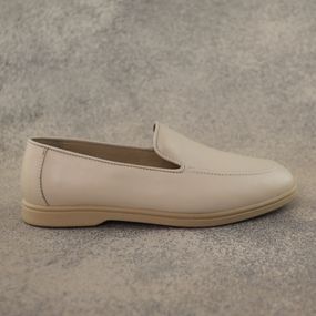 Лофери жіночі шкіряні 588505 Молочні 36 37 38 39 40