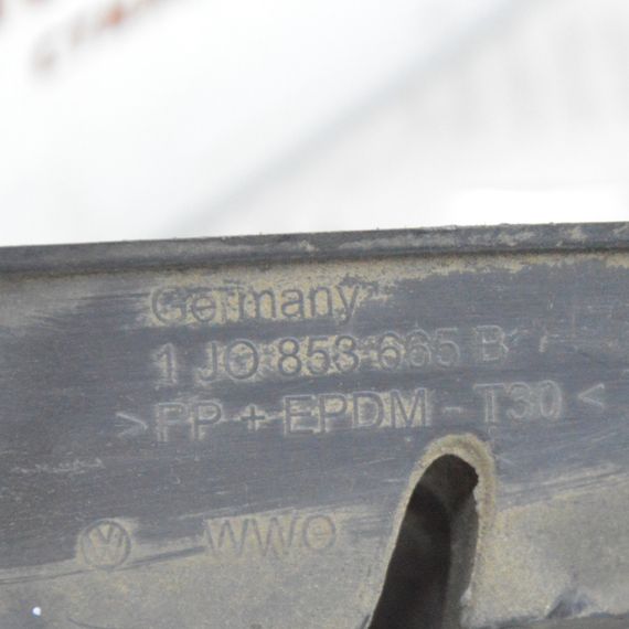 Решітка бампера передня ліва Volkswagen Golf IV 1997-2006 Решітка радіатора ліва Фольксваген 1J0853665B | Зображення 1
