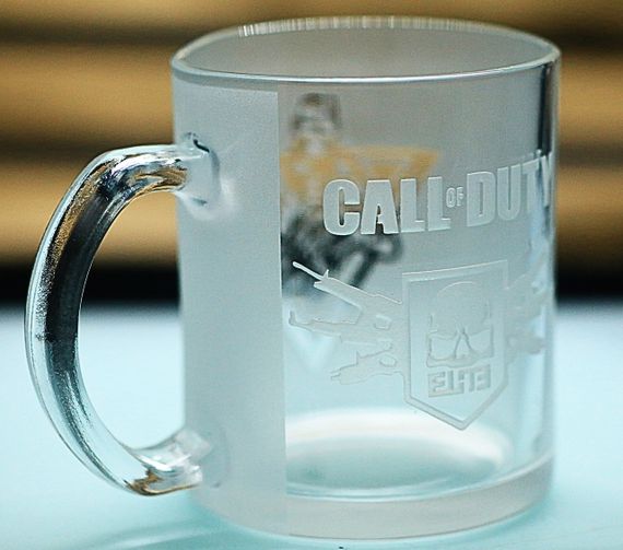 Стеклянная чашка 320 мл Call of Duty с гравировкой подарок для фаната COD игровая кружка КОЛЛ ДЮТИ | Зображення 1