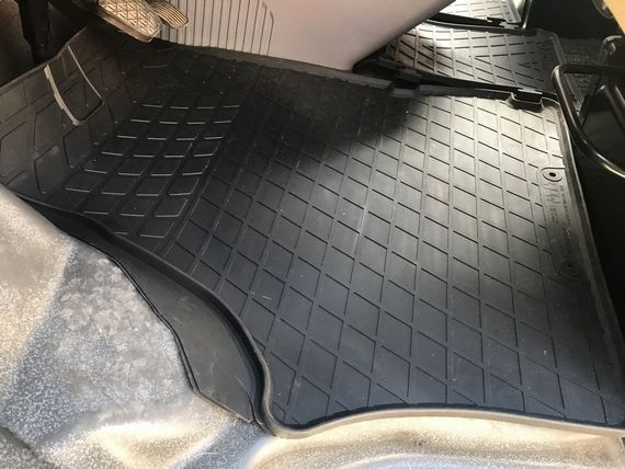 Гумові килимки (3 шт, Stingray) для Mercedes Vito W638 1996-2003 років | Зображення 1