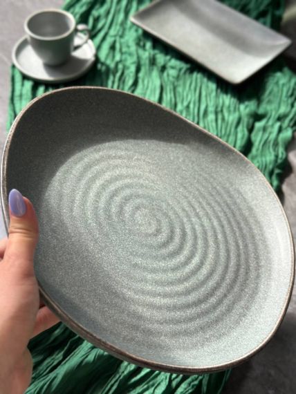 Тарелка обеденная фигурная Olens Дюна 101-0565 27 см серая | Зображення 3