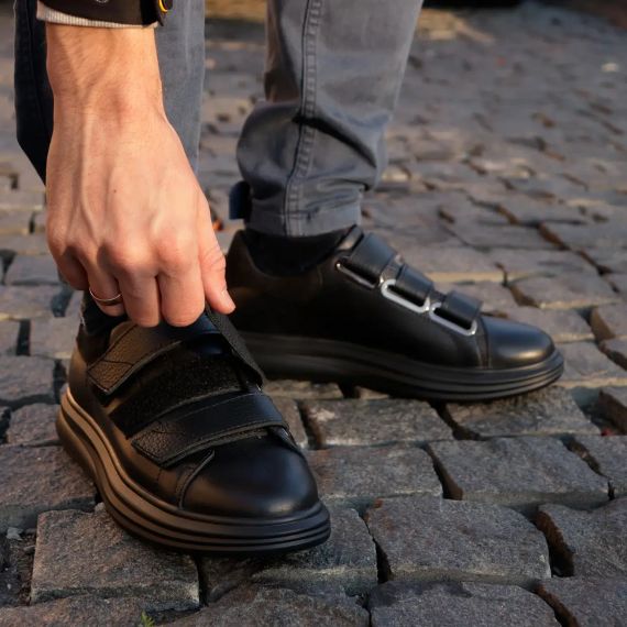 Чорні шкіряні кеди на липучках 40 розмір | Зображення 5