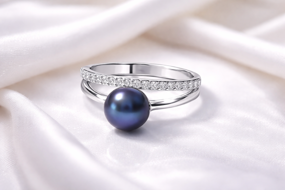 Кольцо из белого золота с жемчугом и муассанитами К-0563 19.5 | Зображення 4