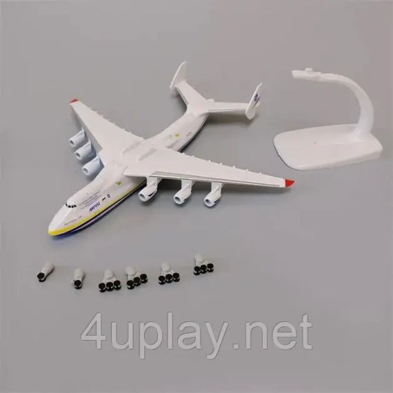 Модель самолета Ан-225 "Мрия" 1:400 коллекционная, цельная, металлическая с подставкой | Зображення 7