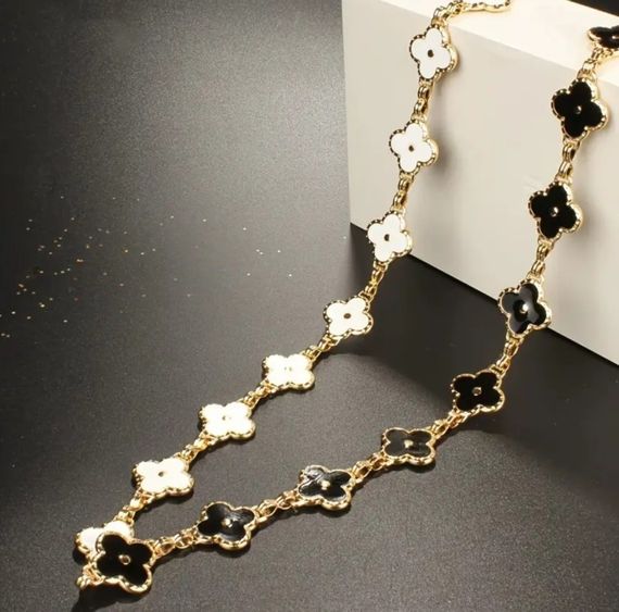Стильний пояс ланцюжок двосторонній чотирьохлисник gold black/white | Зображення 1