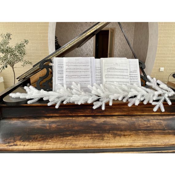 Гірлянда хвойна Traditional лита 1,2 м біла | Зображення 1