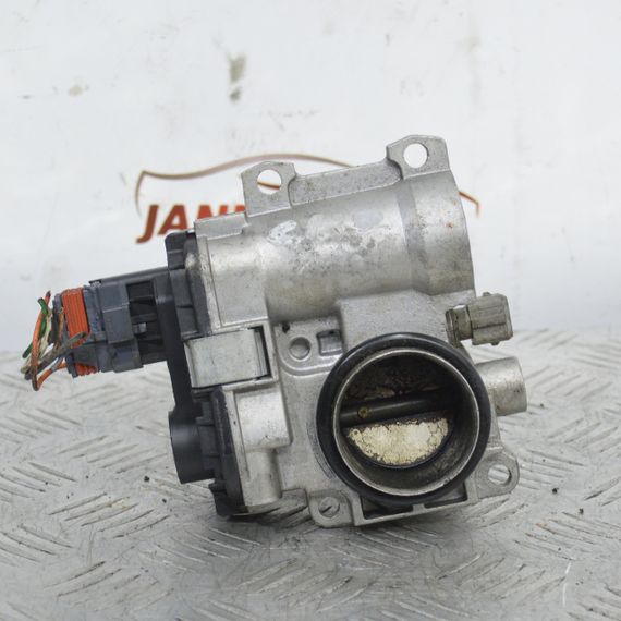 Дросельна заслінка Renault 1.2 16V Clio II Kangoo Thalia Twingo Дросель Рено Кліо  Кенго Талія 8200067219