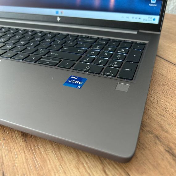 Мобильная рабочая станция Б-класс HP ZBook Power 15 G9 / 15.6'' (1920x1080) IPS / Intel Core i7-12700H (14 (20) ядер по 3.5 - 4.7 GHz) / 16 GB DDR5 / 512 GB SSD / nVidia RTX A1000, 4 GB GDDR6, 128-bit / WebCam б/у | Зображення 7