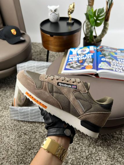 Чоловічі кросівки R-eebok Classic New Sand White | Зображення 5