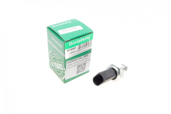 Датчик увімкнення заднього ходу Skoda Fabia Praktik I 1.0-1.4 98-03 M14x1  OE VAG  B18007