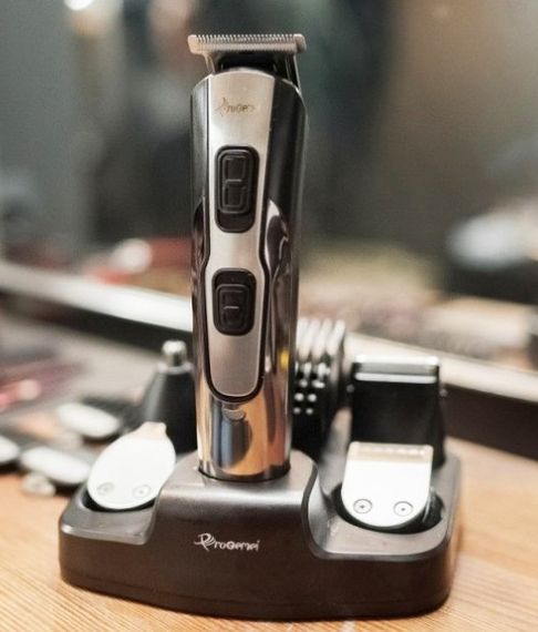 Универсальный мужской триммер Gemei GM-592 10в1 для бороды усов носа и тела машинка для стрижки | Зображення 5
