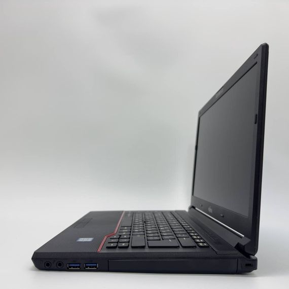 Ультрабук Fujitsu LifeBook E Series / 14" (1920x1080) IPS / Intel Core i5-6200U (2 (4) ядра по 2.3 - 2.8 GHz) / 8 GB DDR4 / 256 GB SSD / Intel HD Graphics 520 / WebCam б/в + Подарунок Мишка та килимок | Зображення 4