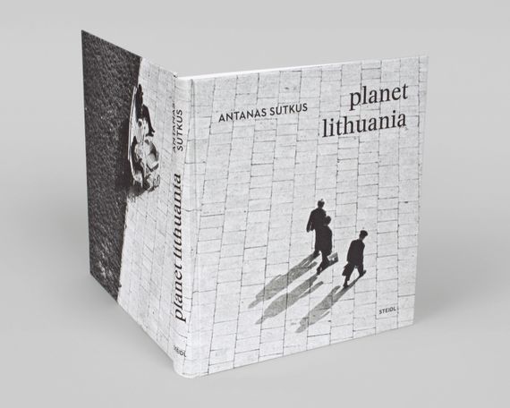 Книга фотоискусство история фотографии Антанаса Суткуса Antanas Sutkus: Planet lithuania книги для фотографов | Зображення 7