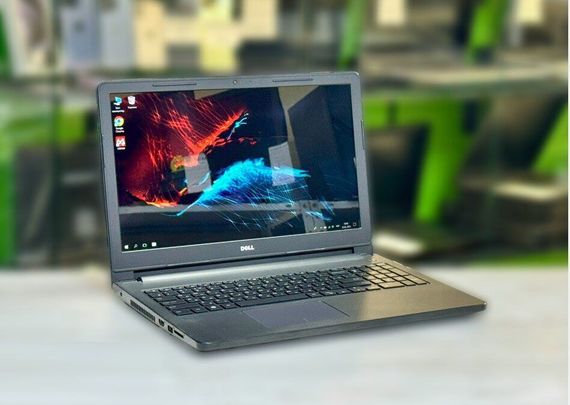 Ноутбук Б-класс Dell Inspiron 15 3552 / 15.6" (1366x768) TN / Intel Celeron N3060 (2 ядра по 1.6 - 2.48 GHz) / 4 GB DDR3 / 128 GB SSD / Intel HD Graphics / WebCam / Win 10 б/у | Зображення 2