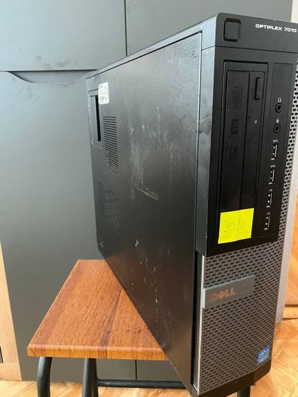Комп'ютер Dell OptiPlex 7010 SFF / Intel Core i7-3770 (4 (8) ядра по 3,4 - 3,9 ГГц) / 4 ГБ DDR3 / 120 ГБ SSD / Intel HD Graphics 4000 / DVD-ROM б/в | Зображення 1