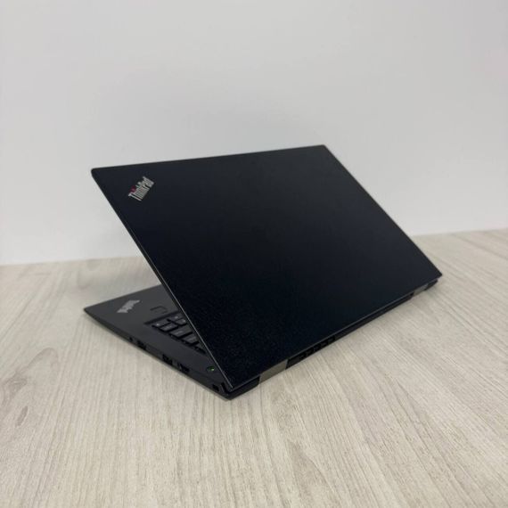 Ноутбук Б-класс Lenovo ThinkPad X1 Carbon Gen 4 / 14" (1920x1080) IPS / Intel Core i7-6600U (2 (4) ядра по 2.6 - 3.4 GHz) / 8 GB DDR4 / 256 GB SSD / Intel HD Graphics 520 / WebCam б/у | Зображення 6