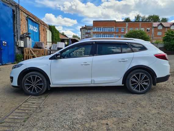 Накладки на арки (8 шт, черные) SW, металл для Renault Megane III 2009-2016 гг | Зображення 2