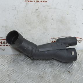 Патрубок повітряного фільтра 1.4 16V Volkswagen Golf IV 1997-2006 Трубка повітря Фольксваген Гольф 1J0129594G