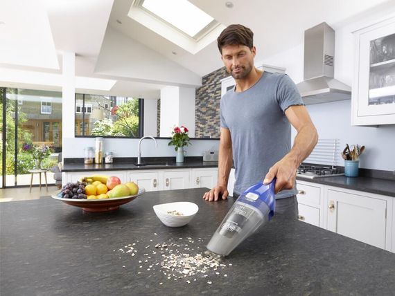 Пилосос акумуляторний BLACK+DECKER NVC115WA | Зображення 4