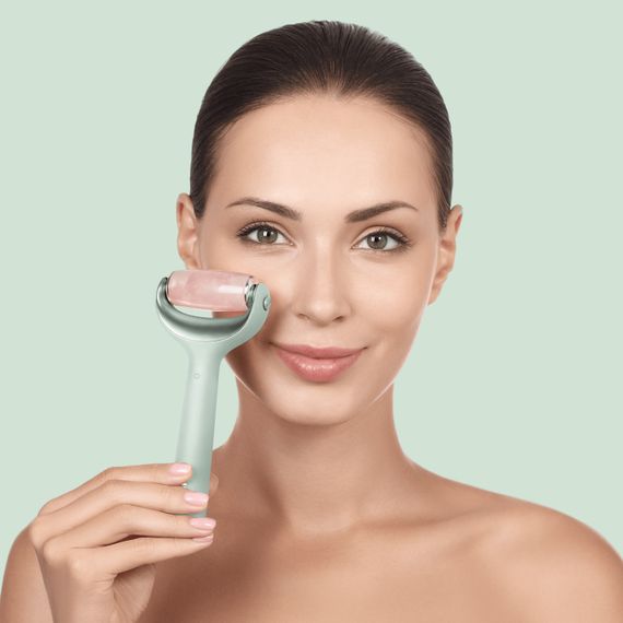 Ролер для голкової мезотерапії обличчя та тіла GESKE MicroNeedle Face&Body Roller 9в1 green | Зображення 3