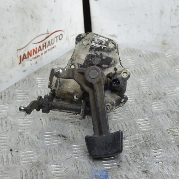 Механізм вибору передач 1.6 TDCI Ford Focus II 2004-2011 Куліса коробки перемикання передач Форд 3M5R7201ZE