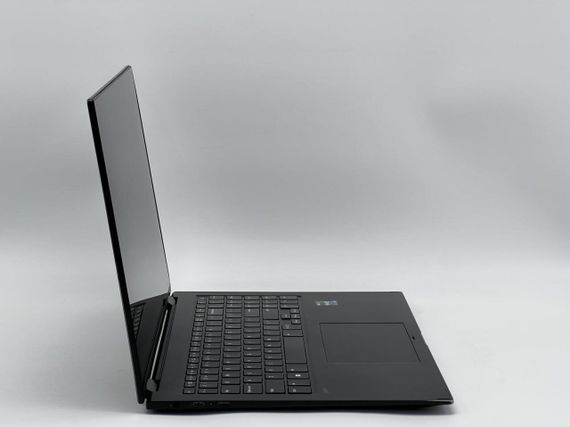 Ультрабук Б-клас LG Gram SuperSlim 16T90Q / 16" (2560x1600) IPS / Intel Core i7-1260P (12 (16) ядер по 3.4 - 4.7 GHz) / 16 GB DDR4 / 1024 GB SSD / Intel Iris Xe Graphics / WebCam б/в + Подарунок  Бездротова миша HOCO GM28 | Зображення 2