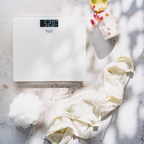 Весы напольные электронные стеклянные аккумуляторные Adler AD 8194 белые до 180 кг с высокой точностью | Зображення 3