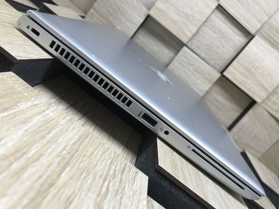 Ноутбук Б-класс HP Probook 640 G4 / 14" (1366x768) TN / Intel Core i5-8350U (4 (8) ядра по 1.7 - 3.6 GHz) / 8 GB DDR4 / 256 GB SSD M.2 / Intel UHD Graphics 620 / WebCam / Fingerprint / USB 3.1 / HDMI б/у | Зображення 4