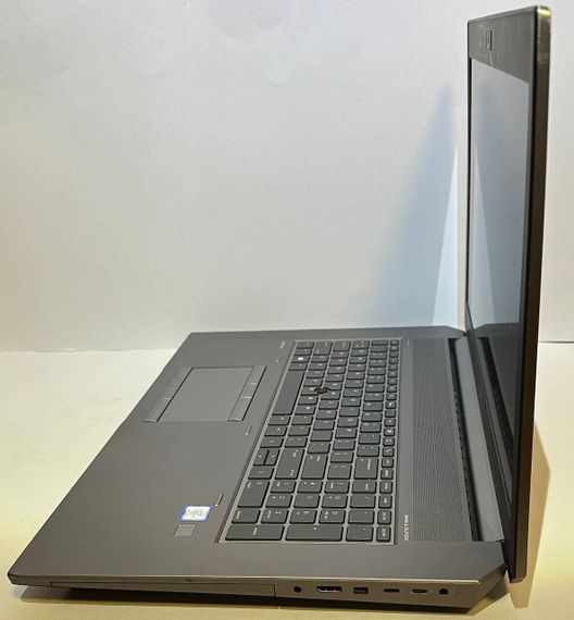 Мобильная рабочая станция Б-класс HP ZBook 17 G6 / 17.3" (1920x1080) IPS / Intel Core i7-9750H (6 (12) ядер по 2.6 - 4.5 GHz) / 16 GB DDR4 / 256 GB SSD + 256 GB SSD / nVidia Quadro T1000, 4 GB GDDR5, 128-bit / WebCam б/у | Зображення 4