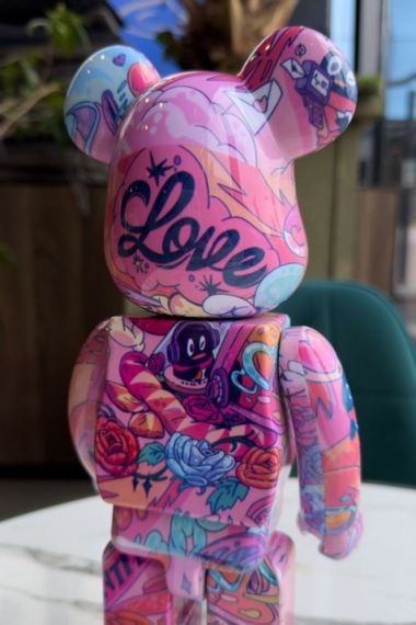 Bearbrick дизайнерська статуетка ведмідь Беарбрік 28 см mb013 рожева | Зображення 4