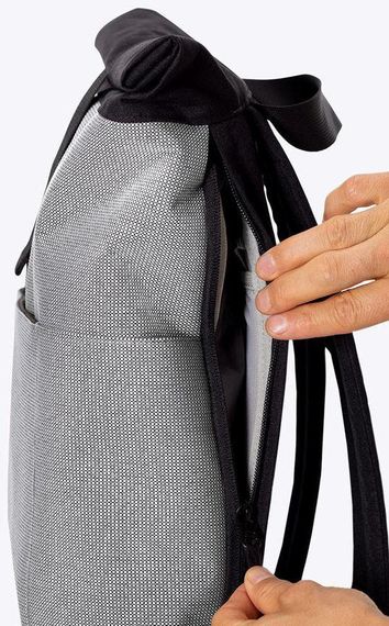 Рюкзак міський 16L Ucon Acrobatics Hajo Backpack White чорний з білим | Зображення 5