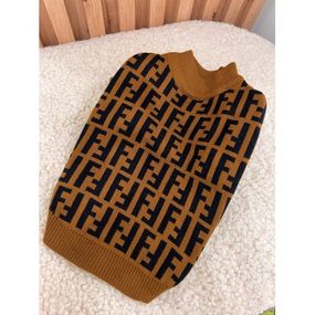 Брендовый свитер для собак FENDI с мелкими черными буками F, коричневый