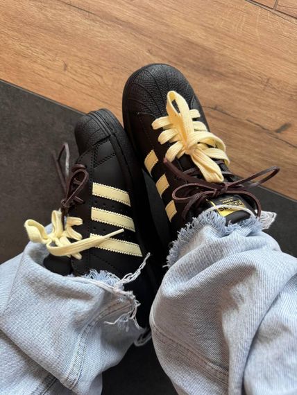 Кросівки Superstar Black/Yellow premium весна/літо/осінь 1066 39