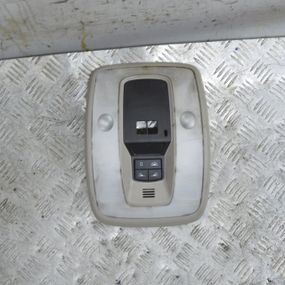 Лампа підсвічування салону volvo v50 S40 2004-2012 Плафон освітлення салону Вольво В50 С40 30653558