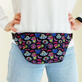 Сумка поясна бананка 4Profi з принтом "Stickers" з одним відділенням 18286