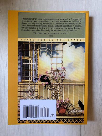 Вино з кульбаб / Dandelion Wine — книга англійською мовою, класика Рея Бредбері | Зображення 2