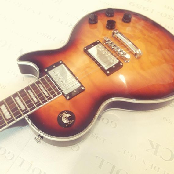 Електрогітара Gibson Les Paul Custom Sunburst Lux China | Зображення 7