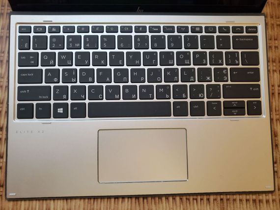 Нетбук-трансформер HP Elite x2 G4 / 12.3" (1920x1080) IPS Touch / Intel Core i5-8365U (4 (8) ядра по 1.6 - 4.1 GHz) / 8 GB DDR3 / 256 GB SSD / Intel UHD Graphics / WebCam б/у | Зображення 2