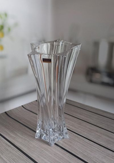 Ваза стеклянная для цветов Bohemia Yoko 33 см 8KF32/99P77/330 | Зображення 5