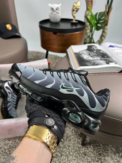 Чоловічі кросівки Air Max Plus New Black Grey Silver , В'єтнам | Зображення 5