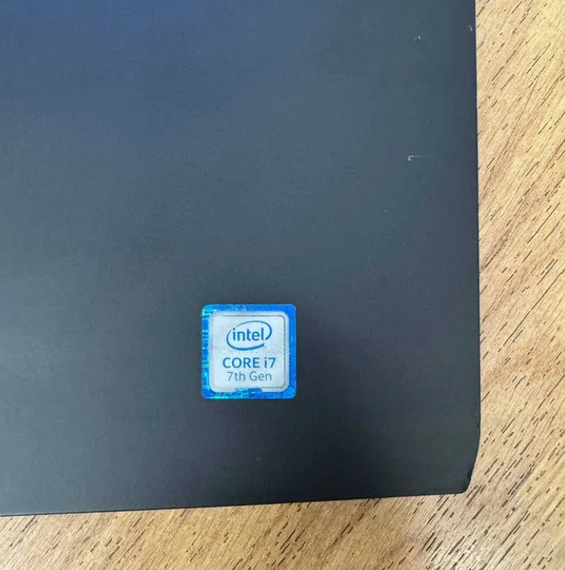 Ноутбук Dell Alienware 15 R3 i7 7700HQ 16GB SSD 500GB GTX 1070 Б/В | Зображення 5