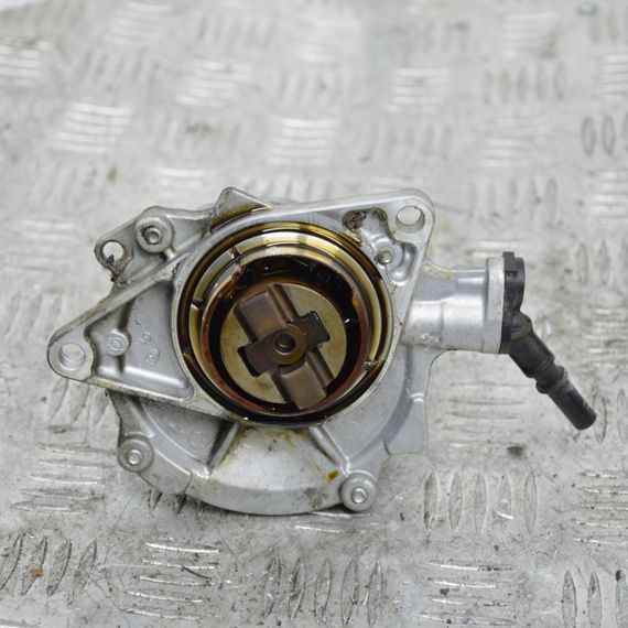 Вакуумний насос 1.4 VTI Peugeot 207 308 2006-2015 Насос вакуумний Пежо 207 308