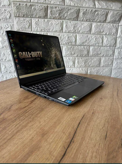 Ноутбук Lenovo Gaming 3 15IHU6 15.6" 120Hz i5 11300H 8Gb SSD 256Gb RTX 3050 Б/В | Зображення 2