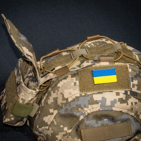 Подсумок-противовес на каску и кавер Kirasa пиксель (KI611) | Зображення 4